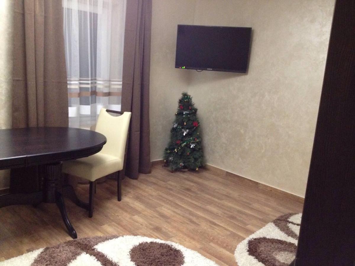 U Zubrytskyh Hotel Трускавец Екстериор снимка