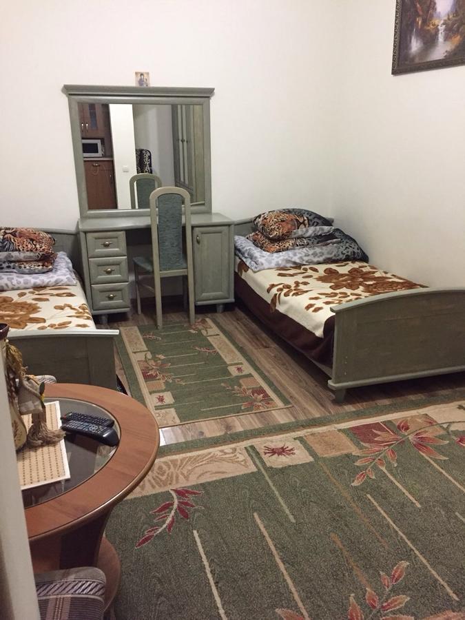 U Zubrytskyh Hotel Трускавец Екстериор снимка