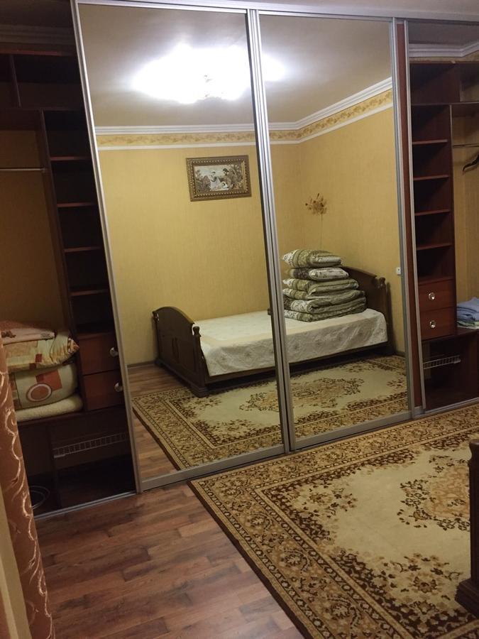 U Zubrytskyh Hotel Трускавец Екстериор снимка
